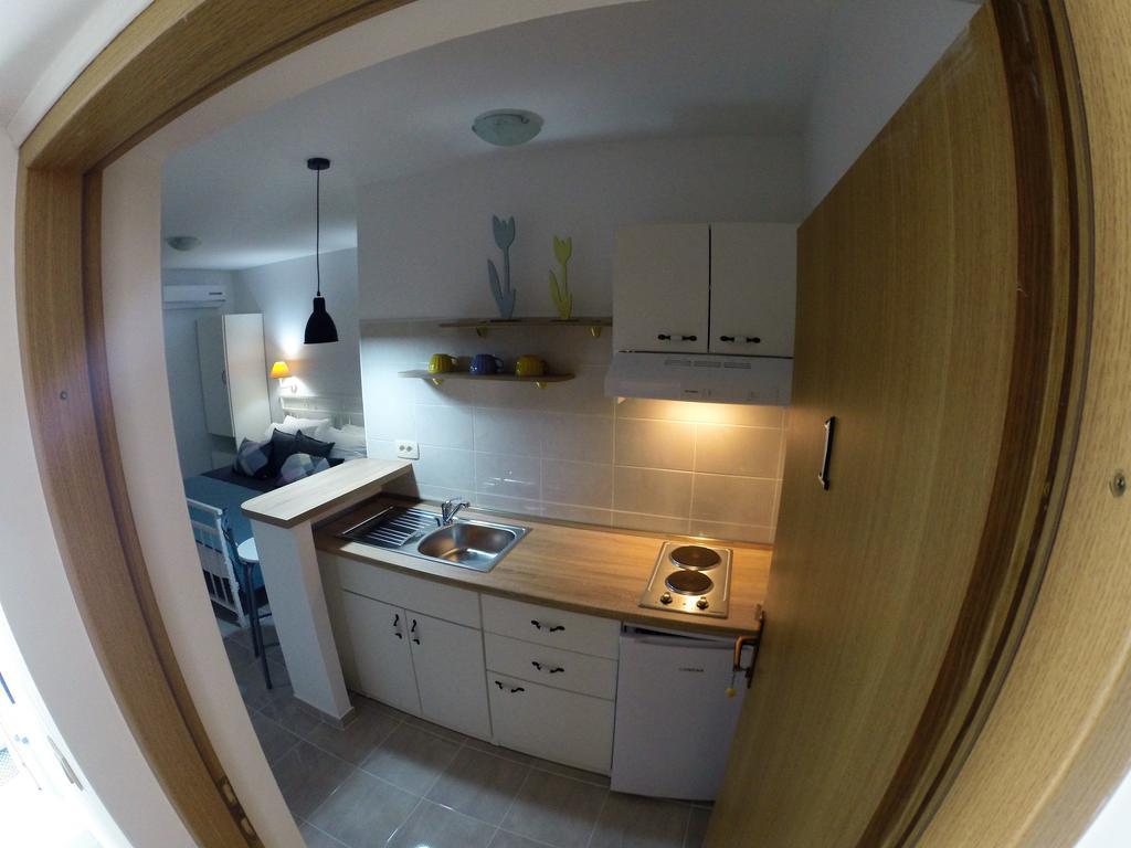 Apartment Luna Drvenik  Zewnętrze zdjęcie