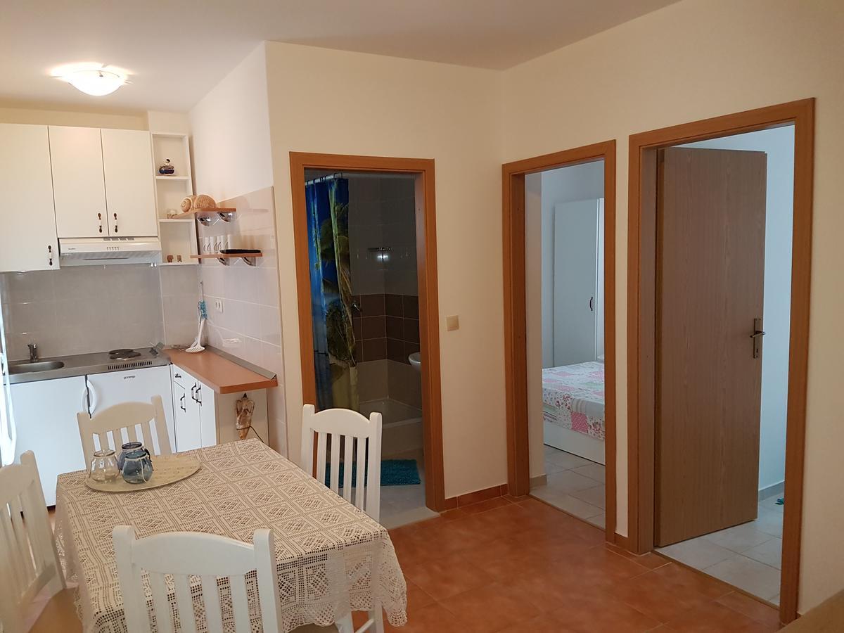 Apartment Luna Drvenik  Zewnętrze zdjęcie